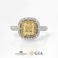 แหวนเพชร Cushion Cut Fancy Yellow Diamond Ring