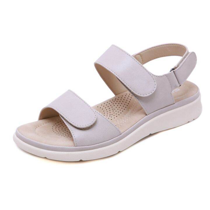 Simple discount brand sandals