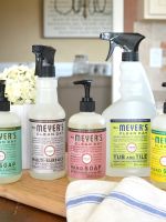 American Mrs. Meyer surface cleaner daily household environmental protection multi-purpose degreasing decontamination natural essential oil spray