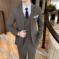 Factory Outlet MenS Suit 2022 Groom Slim Thin Stripe Small Suit, Handsome Light Business Groomsmen Three -Piece