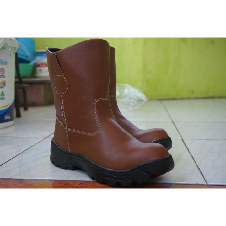 king-edmundo-iron-toe-project-รองเท้านิรภัยสำหรับผู้ชาย-project-field-work