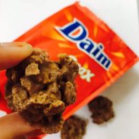 Daim snax  ช๊อคโกแลตครันชี่เคลือบ คาราเมล 145กรัม BBF 23/04/24