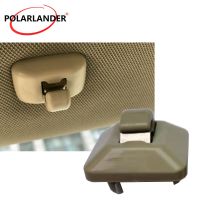 Mini Sun Visor Buckle Sun Visor Clip Hook Bracket Hanger for Audi A1 A3 A4 A5 Q3 Q5 8U0857562 Car Interior Sun Visor Clip