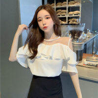 2021 ฤดูร้อนใหม่ผู้หญิงแขนสั้นด้านบนหลวม ruffled off-shoulder ตาข่าย gauze หนึ่งไหล่เย็บ hollow เสื้อชีฟองNZ-477