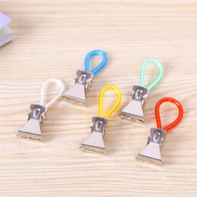5pcs Household Tea Towel Hanging Clips Clip On Hooks Loops Hand Towel Hangers Hanging Clothes Pegs Kitchen Bathroom Organizer Clothes Hangers Pegs