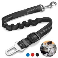 Dog Seat Belt Car Seatbelt Harness for Dogs Adjustable Durable Nylon Reflective Bungee Fabric Tether Car Travel Supplies for Pet Collars