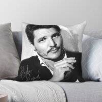 [FAZOZO Home Textile Store] Pedro Pascal B Amp; W II ปลอกหมอนสี่เหลี่ยมผ้าลินินโพลีเอสเตอร์กำมะหยี่ตกแต่งเบาะนั่งในบ้านสร้างสรรค์