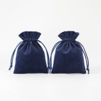 【LZ】✟  Pequeno Luxo Velvet Drawstring Organizador Bag Jóias Embalagem Gift Pouches Anéis e Brincos 7x9cm 8x10cm 10Pcs por lote