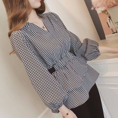 Korean v-neck long sleeve black and white checked blouse