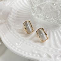 "Half Moon and Clear Spring" Cats Eye Mosquito Incense Plate Ear Clip Female Ear Hole Free Simple Temperament Fashion Retro Hong Kong Style French Ear Studs FUJL FUJL