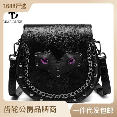 Foreign Trade Bag Special-Interest Design New Retro Gothic Womens Shoulder Bag Large Capacity Chain Bag