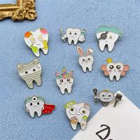 【DT】hot！ Cartoon Design Metal Enamel Brooch Fashion Personality Fruit Badge Pin Clothing Accessories Jewelry