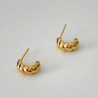 LAC.COLLECTION - Mini Croissant Earrings/ ต่างหูครัวซองต์