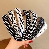 【YF】 New Fashion Plaid Hair Bands Women Leopard Printed Hoop Chequer Letter Black White Holder Hairbands Vintage Headband