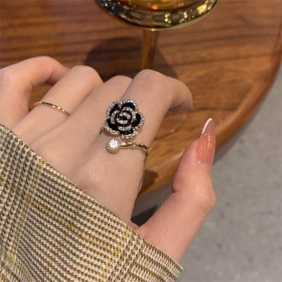 Korean Black Rose Shaped Metal Opening Rings for Woman Girls Fashion Luxury Zircon Adjustable Index Finger Rings Jewelry Party