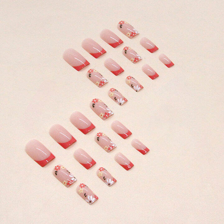 Gentle Pink Glossy Square Fake Nails Lightweight and Easy to Stick Fake