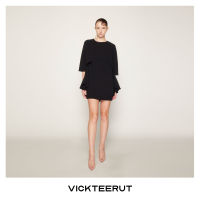 VICKTEERUT (ราคาปกติ 11,500-.) Short Sleeve Shift Dress with Frill Detailเดรสแขนสั้น ทรงตรง ตกแต่งระบาย