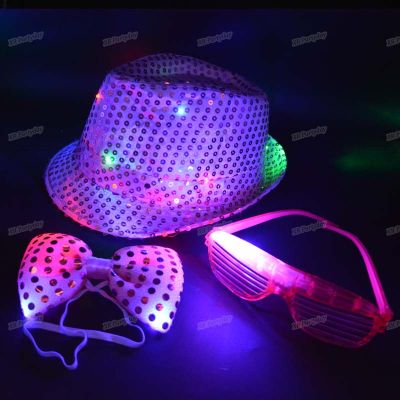 เด็กผู้ใหญ่ LED แฟลชเลื่อม Fedora หมวกแสงแจ๊สหมวกตาแว่นตาผูกโบว์บริษัทโกลว์นีออนพรรควันเกิดงานแต่งงานอีสเตอร์