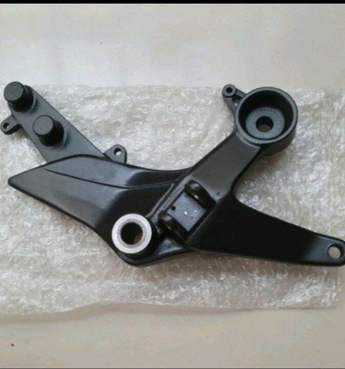 Pangkon Footstep Depan KANAN ORI TVS Apache RTR Cakram N9125980