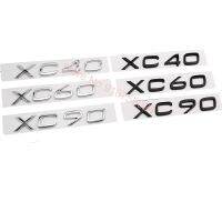 ABS ตราสัญลักษณ์ที่หนีบผ้า XC40 XC60 XC90ฝากระโปรงท้ายรุ่นมีป้ายรูปลอกชื่อสติกเกอร์สำหรับวอลโว่รถโครเมี่ยมมันวาวสีดำด้าน