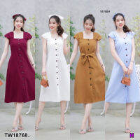 B18768  เดรสแขนย่นจับจีบ ติดกระดุมด้านหน้า มีโบว์แยก 1 เส้น Dress with pleated sleeves Front button fastening with 1 separate bow