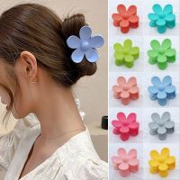 [hot]❖  ncmama Korea Hair Claw Crab Claws Ponytail Hairpin Barrette Headwear Accessories