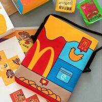 AVHP การออกแบบชนกลุ่มน้อย กระเป๋า Crossbody ผ้าใบของ McDonald กระเป๋าใส่เหรียญ สไตล์เกาหลีแบบ กระเป๋าแมสเซนเจอร์ใบเล็ก สร้างสรรค์และสร้างสรรค์ ถุงเล็กๆ กระเป๋าถือลายการ์ตูน สำหรับผู้หญิง