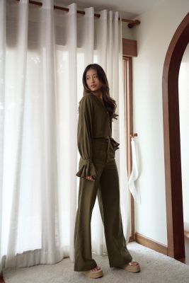 FABLAB DUNNE Donna Straight Pant (olive) กางเกงผ้าลินินทรงคลาสสิค