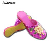 Ladies Sequins Slippers Women Outdoor Flat Slipper Silk and Satin Home Shoe Sparkling Fashion Mules Woman Vintage Summer Slides