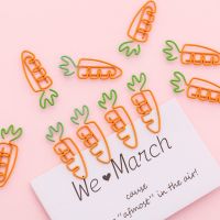 50pcs/lot Creative Carrot Shape Metal Clips Bookmark Paper For Kawaii Stationery School Office Supplies Wholesale Free Shipping