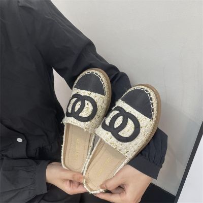 Web celebrity fisherman shoes female 2023 flat baotou half slippers outside the new summer wear small sweet wind joker muller shoes