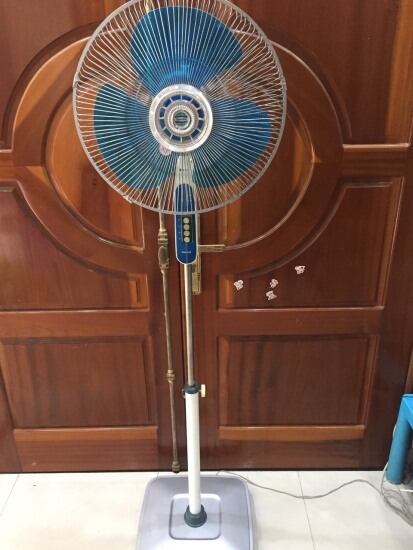 Quạt nội địa nhật national f-k401c cánh 40cm, cao 1.75m - date 1986 - ảnh sản phẩm 1