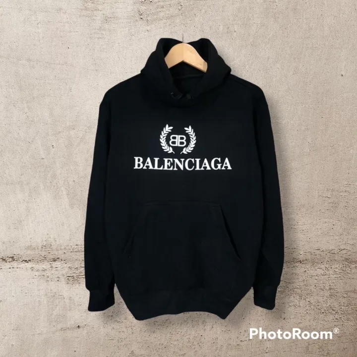 balenciaga sweat shirt
