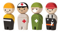 PlanToys Recue Crew ตุ๊กตาของเล่นชุดทีมกู้ภัย ของเล่น role play ของเล่นเสริมพัฒนาการ ของเล่นสำหรับเด็กอายุ 3 ขวบขึ้นไป