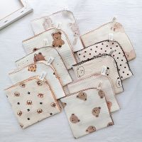 【DT】hot！ Cotton Baby Face Newborn Items 4 Layer Muslin Bibs Handkerchief Soft Saliva Feeding Burp Cloths