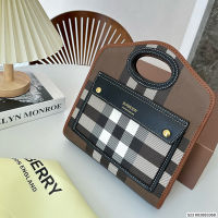 Burberry ดั้งเดิม,กระเป๋าสะพายข้างแฟชั่นย้อนยุคกระเป๋าถือสไตล์อังกฤษสะพายพาดลำตัวหนัง Bag23 * 26ซม.