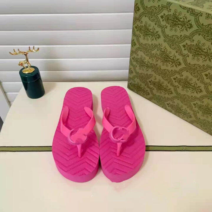 พร้อมส่ง-2022-spring-and-summer-new-flip-flops-double-g-clip-on-beach-mens-and-womens-cool-couple-slippers-holiday-must-have9201