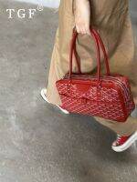 GOYARD TGF กระเป๋าแบบหนีบแขนผู้หญิง2023ใหม่ย้อนยุคสีแดงกระเป๋าบอสตันระดับไฮเอนด์กระเป๋าสะพายไหล่ตะวันตก