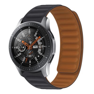 ซิลิโคนสายนาฬิกาแม่เหล็กสำหรับนาฬิกา Huawei GT 3 46มม. (สีดำ)