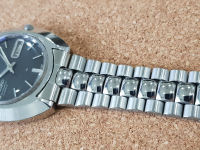 สายนาฬิกา สาย หัวโค้ง 20 mm สามารถใส่ได้หลายรุ่น seiko citizen rado mido หายากมากครับ ยุคปี 70 สภาพสวย ๆ ไม่ผ่านการใช้งาน