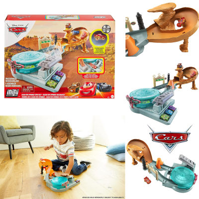 สนามแข่งรถDisney Pixar Cars Mini Racers Radiator Springs Spin Out Playset with Pitty and Exclusive Lightning McQueen Vehicle ราคา 1590.- บาท