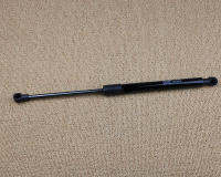 สำหรับ Volvo S80 1999-2005 Tailgate Gas Springs X1 X2ใหม่30649439