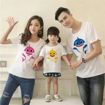 Couple t shirt hot sale with baby girl