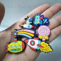 【คุณภาพสูง】พร้อมส่งกระดุม Diy หลากสีสําหรับ Jibbitz Pins