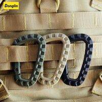 Donglin 5 ชิ้นกระเป๋าเป้สะพายหลังหัวเข็มขัด Fast Tactical Carabiner ตะขอพลาสติก D Shape Mosqueton EDC Gear For Outdoor Camping