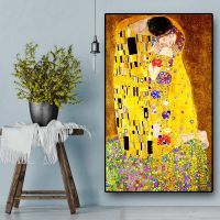 การทำสำเนา Gustav Klimt Kiss วาดภาพสีน้ำมันบนผืนผ้าใบโปสเตอร์และภาพพิมพ์สแกนดิเนเวียนภาพติดผนังกรอบสำหรับห้องนั่งเล่น