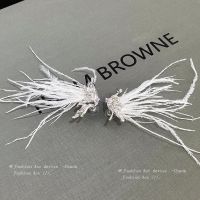 [COD] Needle Feather Fold Earrings Fashion Temperament Design Personality Wholesale