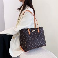 New Style Fashionable All-Match Large-Capacity Tote Bag Ladies Handbag Womens Classic Printed Trendy Travel Shoulder 【AUG】