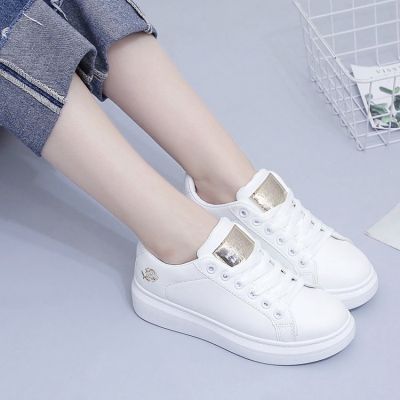 SY SHOP รองเท้าผ้าใบสีขาว รองเท้าผ้าใบหญิง รองเท้าผ้าใบเกาหลี ผ้านุ่ม ส้นสูง3cm NO.H5