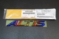 โลโก้ ALTIS สีไทเท Titanium ใส่กับโตโยต้าอัลตีสปี 2003-2008  ToYoTa Corolla Altisปี 2003-2008 Genuine Parts